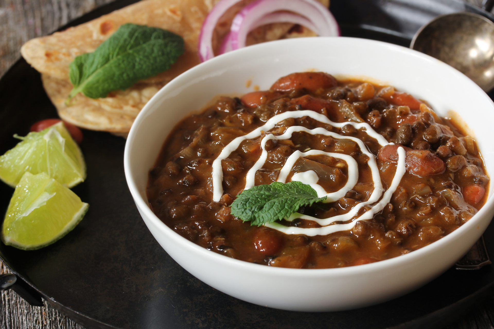 Dal Makhani – Slow Cooked Creamy Indian Curry with Black Lentils and Sugar Beans recipe